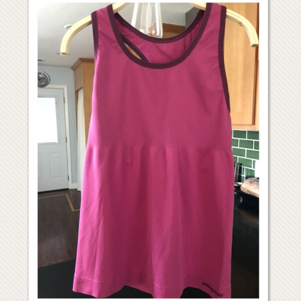 Patagonia Rack back tank top XS